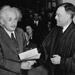 Einstein-Becomes-US-Citizen-sq
