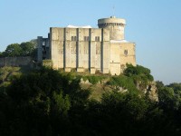 Falaise_chateau