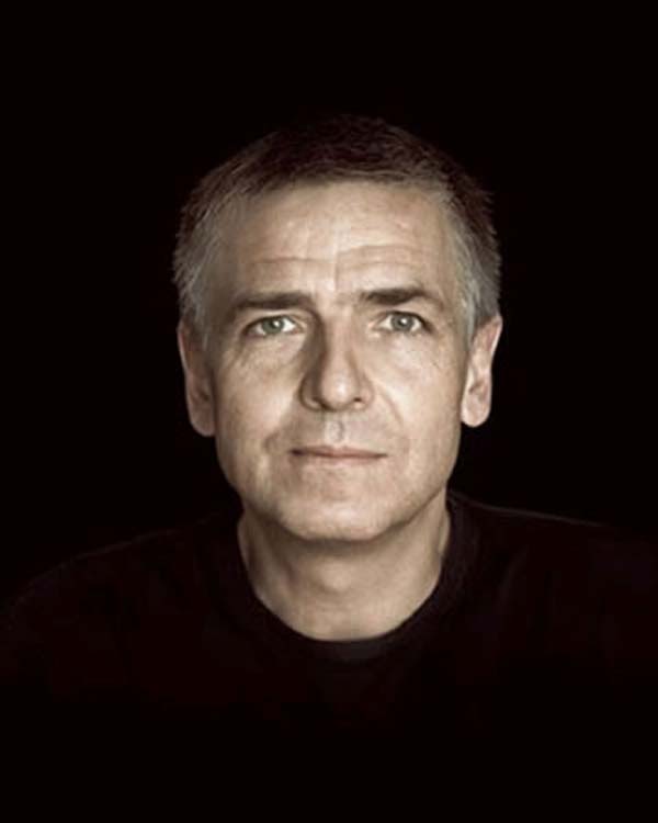 Andreas Gursky Biography - Life of German Photographer