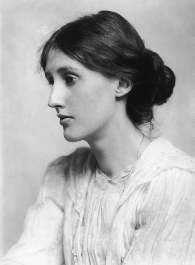 Virginia Woolf: A Literary Icon of Modernism